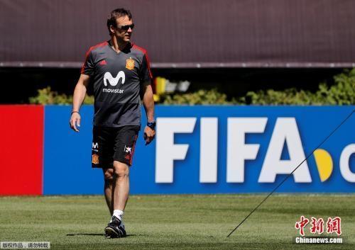  那不勒斯主帅下课，助教暂代帅位  