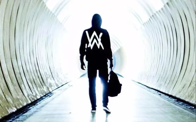  柏林联合攻势如潮狂胜对手展现黑马本色