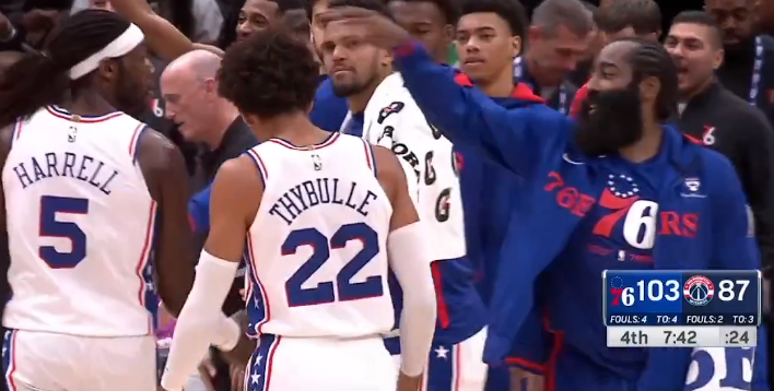  基尔施特替补奇兵建功德甲关键战役制胜