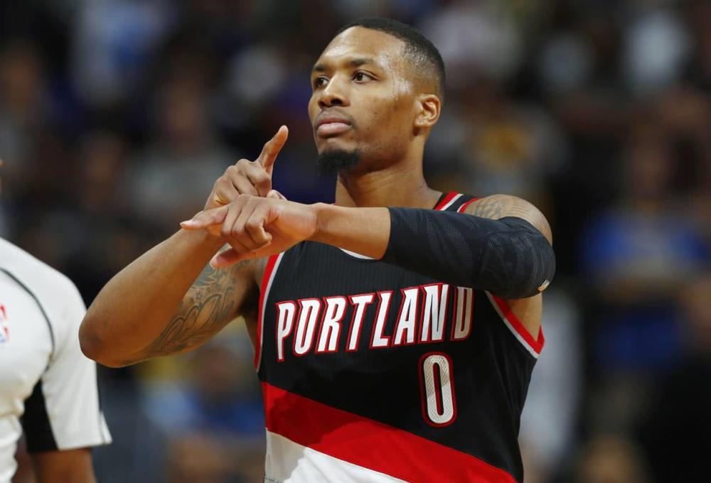  奥斯纳布吕克替补阵容爆发创造奇迹